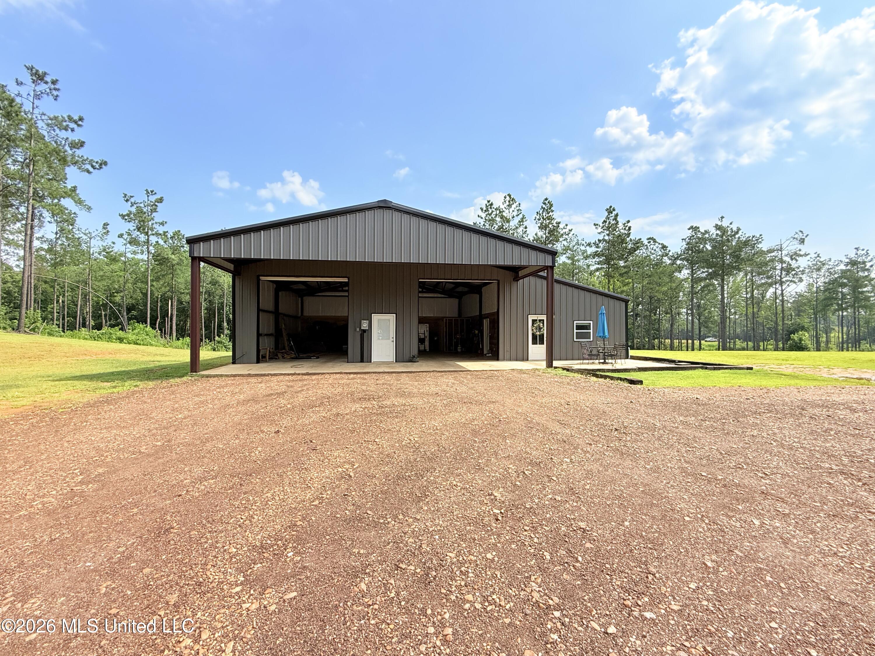 2495 Gore Springs Road Grenada, MS 38901 - Photo 15 of 20 IMG_9813