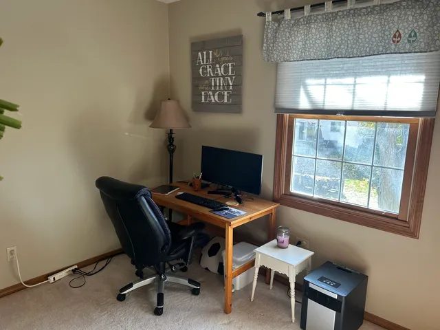 $319,900 | 3 Harvest Court, Bloomington, IL 61704