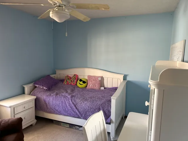 $319,900 | 3 Harvest Court, Bloomington, IL 61704