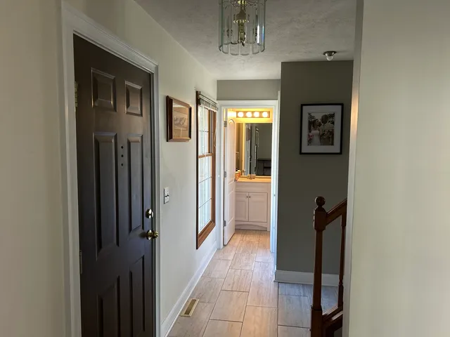 $319,900 | 3 Harvest Court, Bloomington, IL 61704