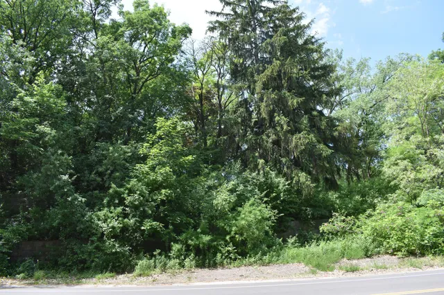 $250,000 | 5500 Rowland Road, Minnetonka, MN 55343