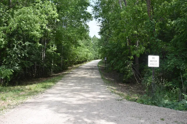 $250,000 | 5500 Rowland Road, Minnetonka, MN 55343