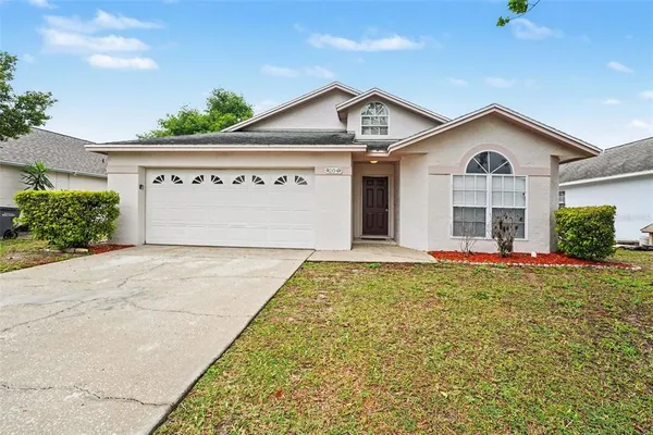 $269,900 | 204 Kingshill Court Southeast, Winter Haven, FL 33884