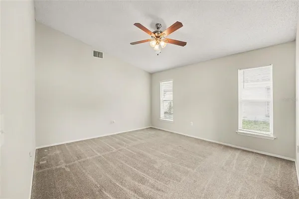 $269,900 | 204 Kingshill Court Southeast, Winter Haven, FL 33884