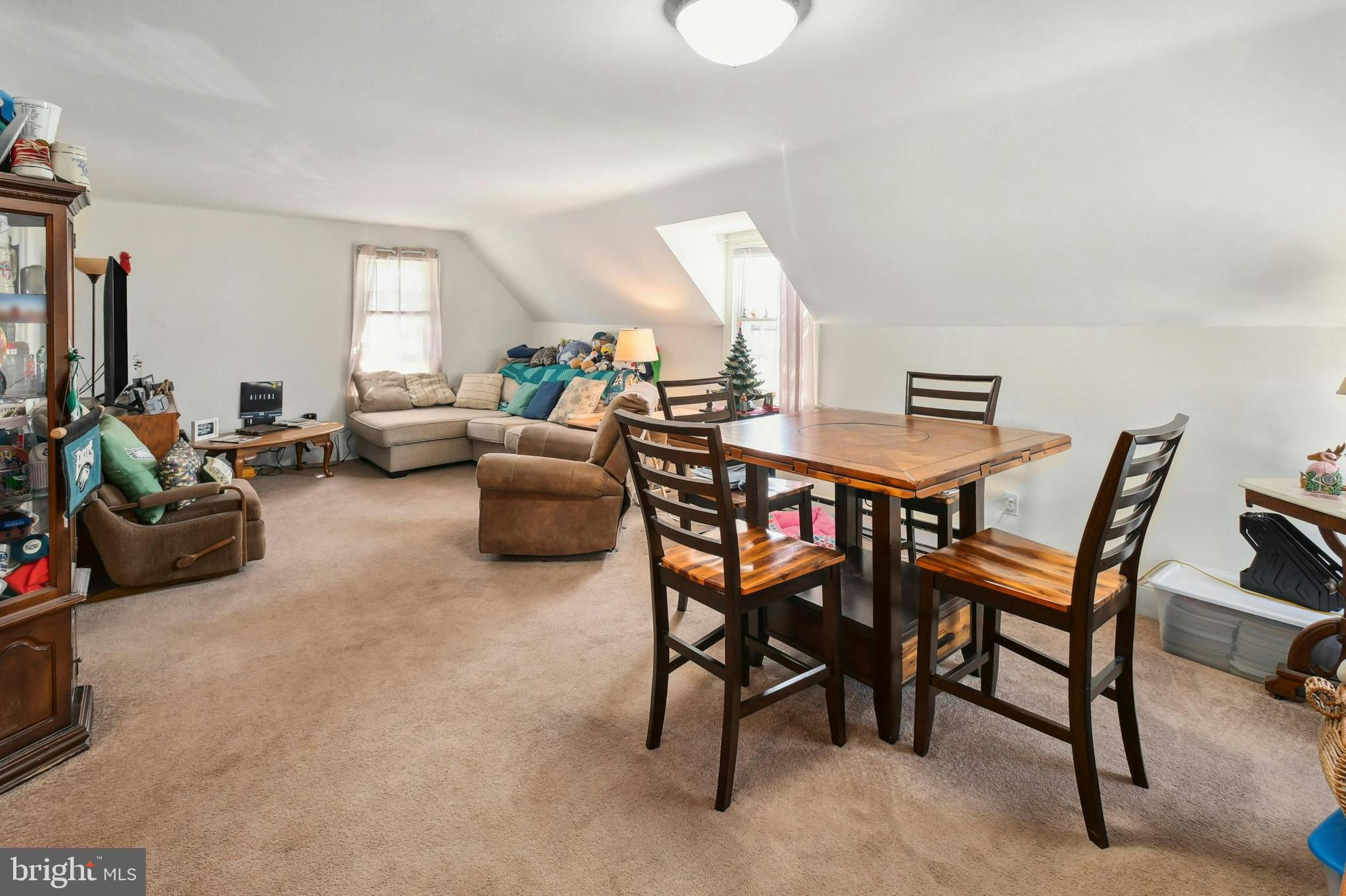 6052 German Road Pipersville, PA 18947 - Photo 35 of 77 Great Room - Unit 1