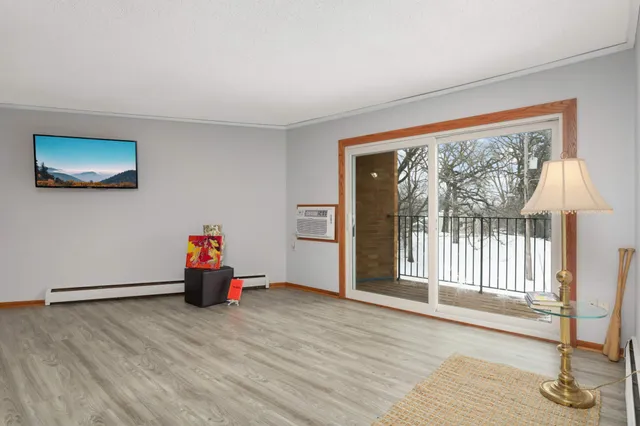 $160,000 | 9143 Highway 55, Unit 301, Golden Valley, MN 55427