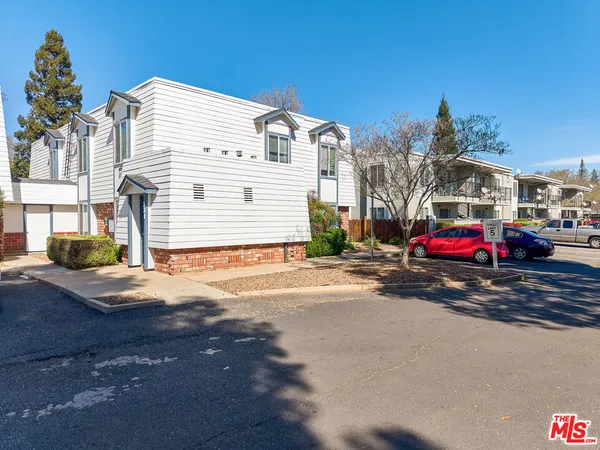 $2,875,000 | 931 West East Avenue, Chico, CA 95926