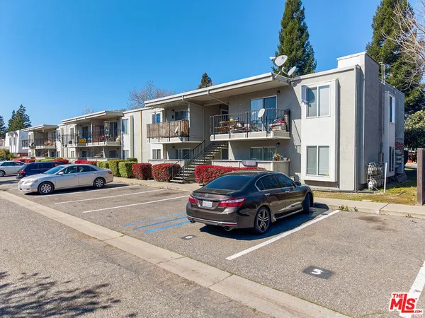 $2,875,000 | 931 West East Avenue, Chico, CA 95926