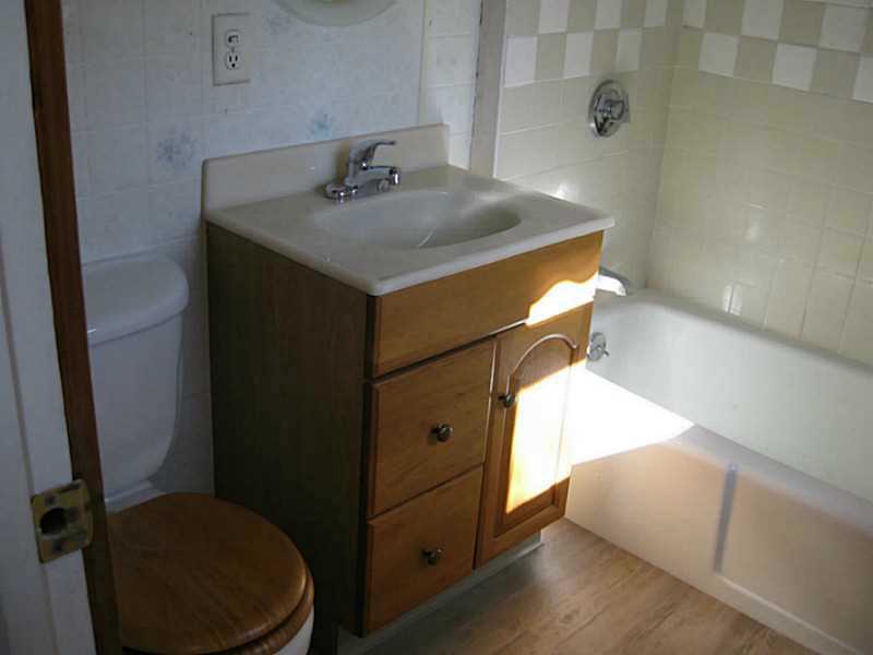 1044 Main Street Coventry, RI 02816 - Photo 9 of 12 Bathroom.