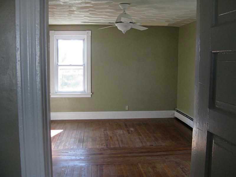 1044 Main Street Coventry, RI 02816 - Photo 6 of 12 Bedroom.