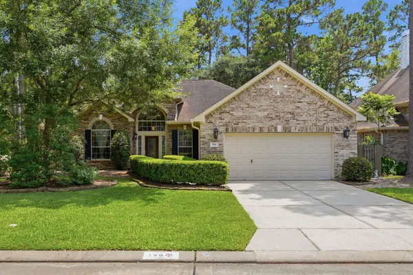 $550,000 | 190 Golden Autumn Place, The Woodlands, TX 77384