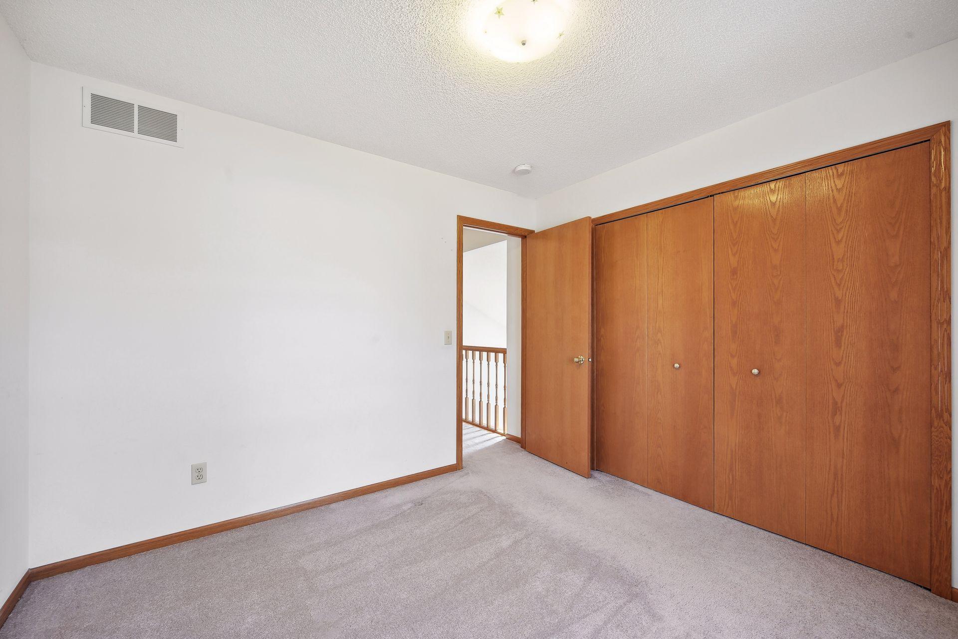 17112 Rogers Road Eden Prairie, MN 55347 - Photo 29 of 41