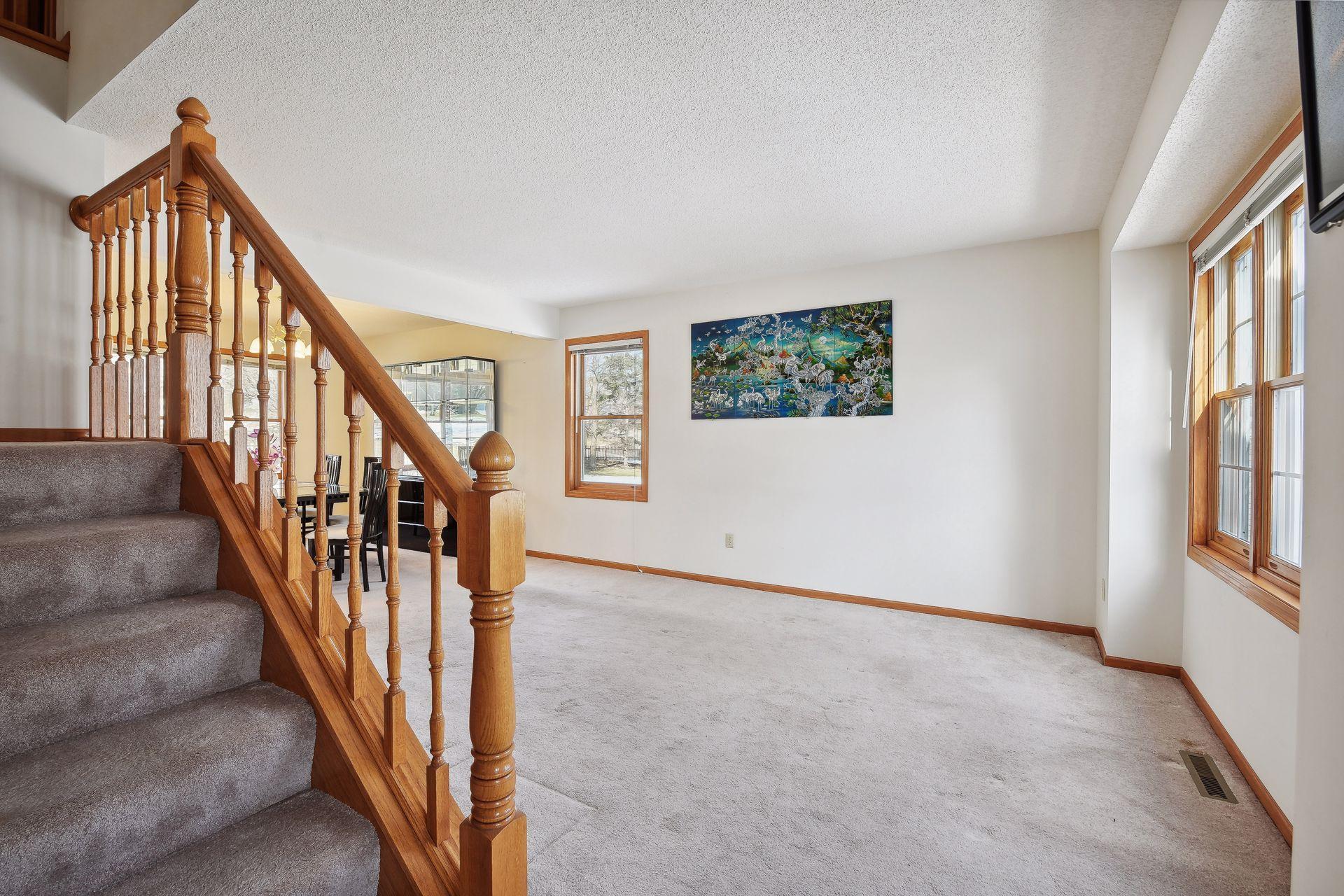 17112 Rogers Road Eden Prairie, MN 55347 - Photo 3 of 41