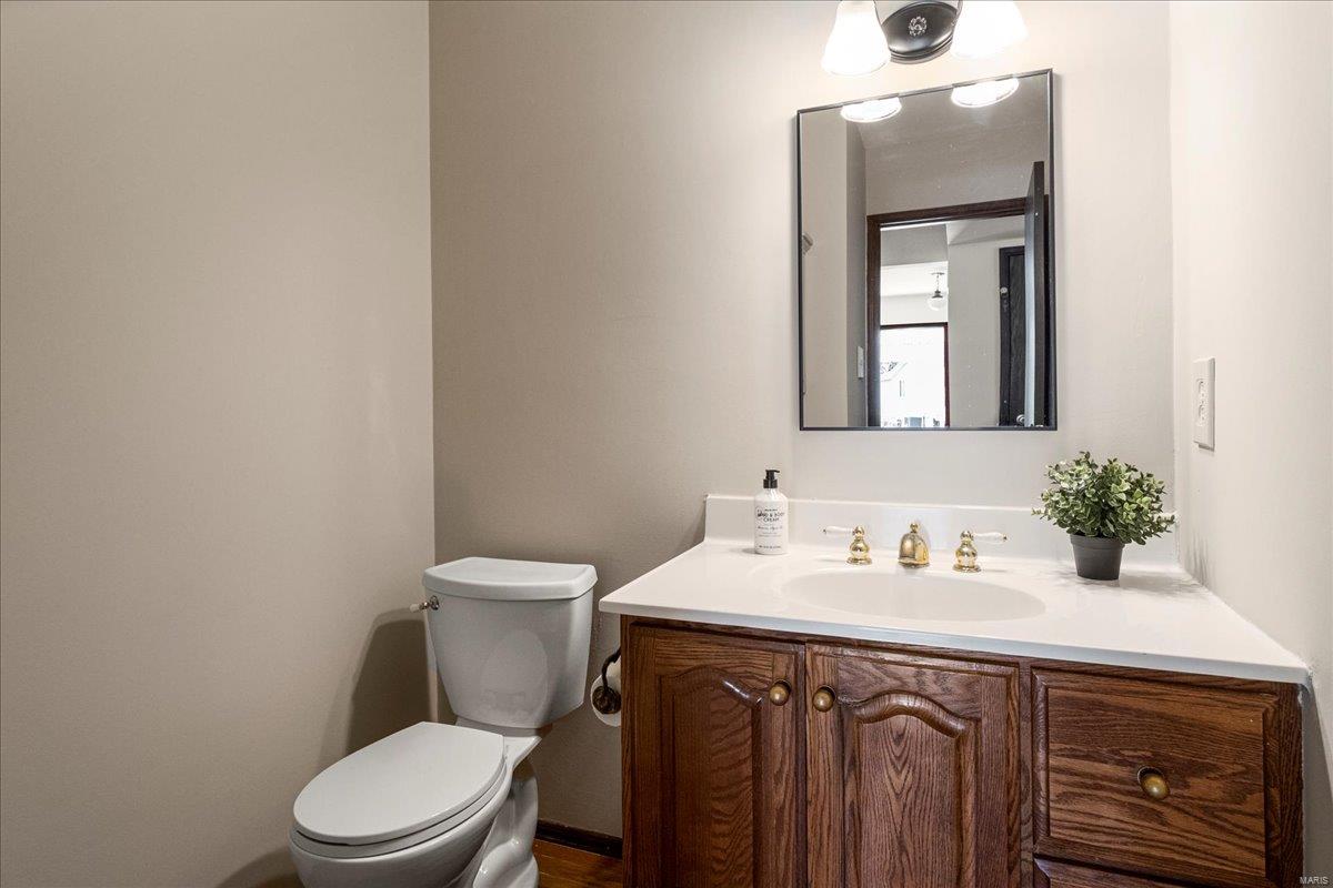 1172 Jonesborough Road Chesterfield, MO 63017 - Photo 13 of 30 Gallery Image 13