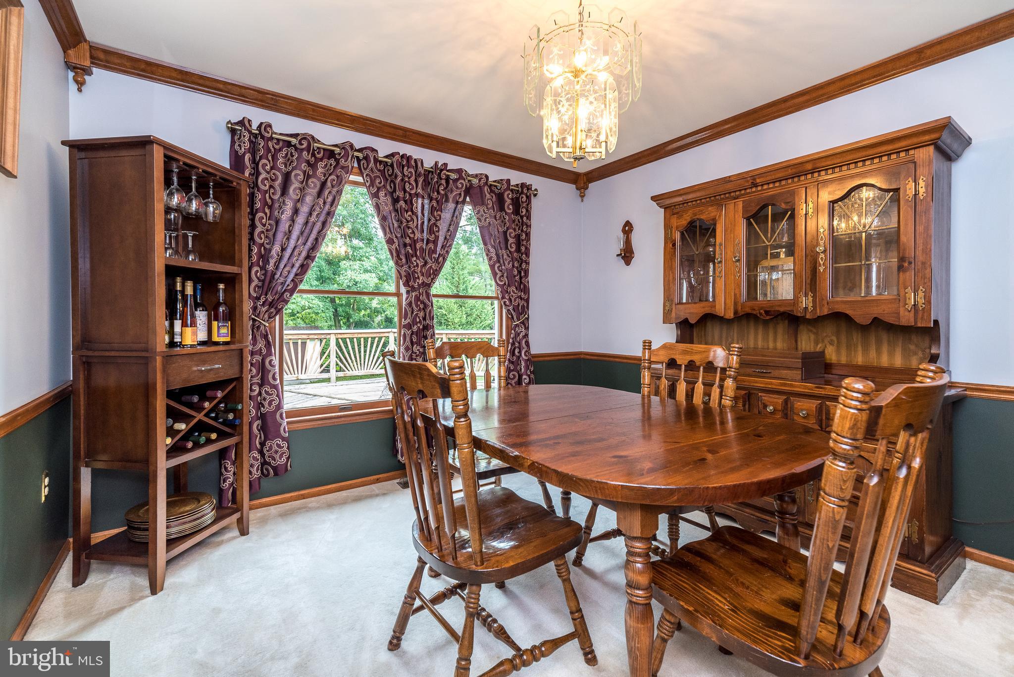 4704 Alisan Road Reading, PA 19606 - Photo 11 of 64 Formal Dinning Room