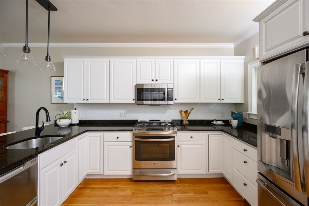 5 State Park Road, Unit 1 Hull, MA 02045 - Photo 11 of 42 Gallery Image 11