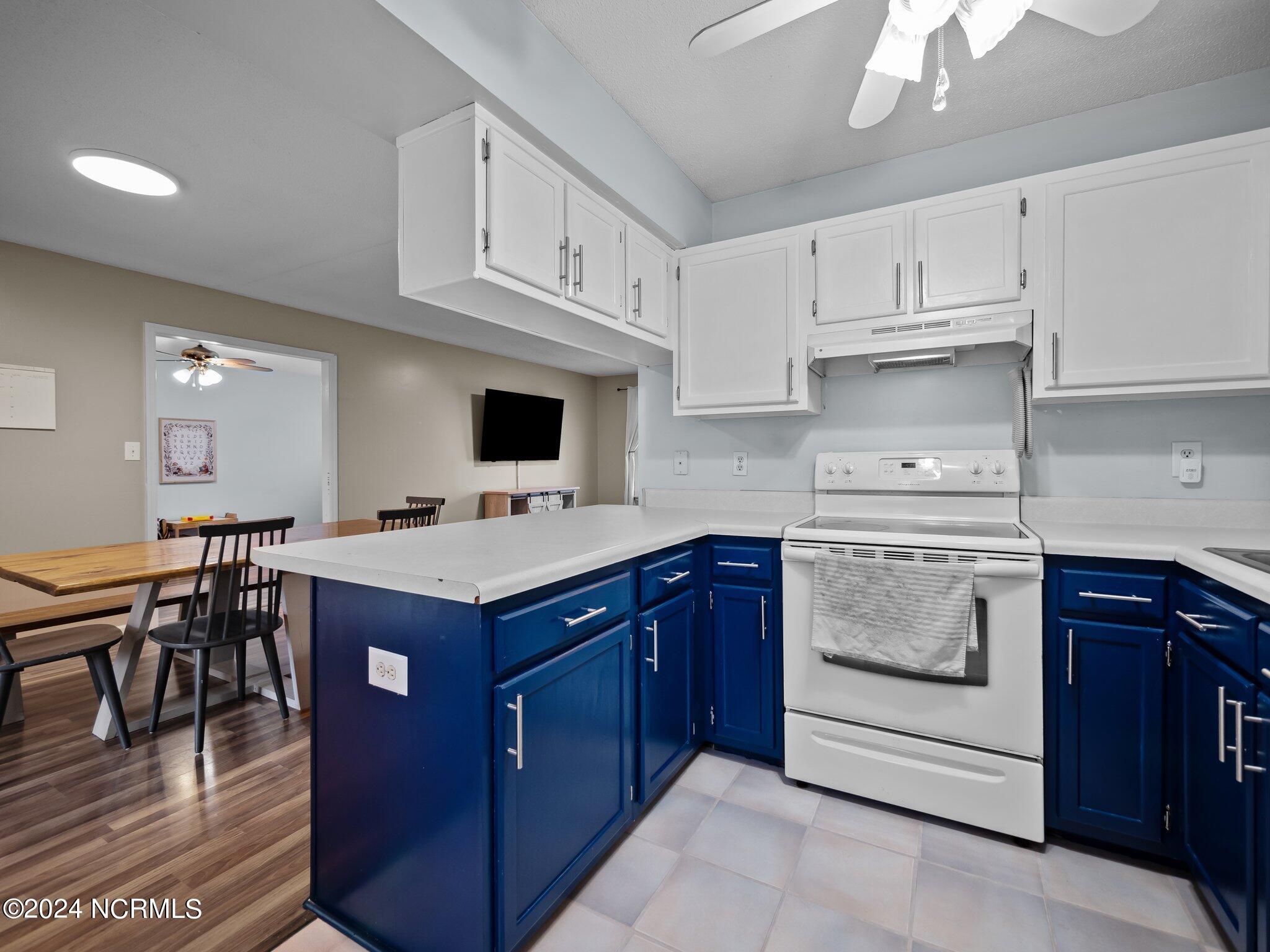 330 Running Road Jacksonville, NC 28546 - Photo 12 of 40 34-web-or-mls-P1010900