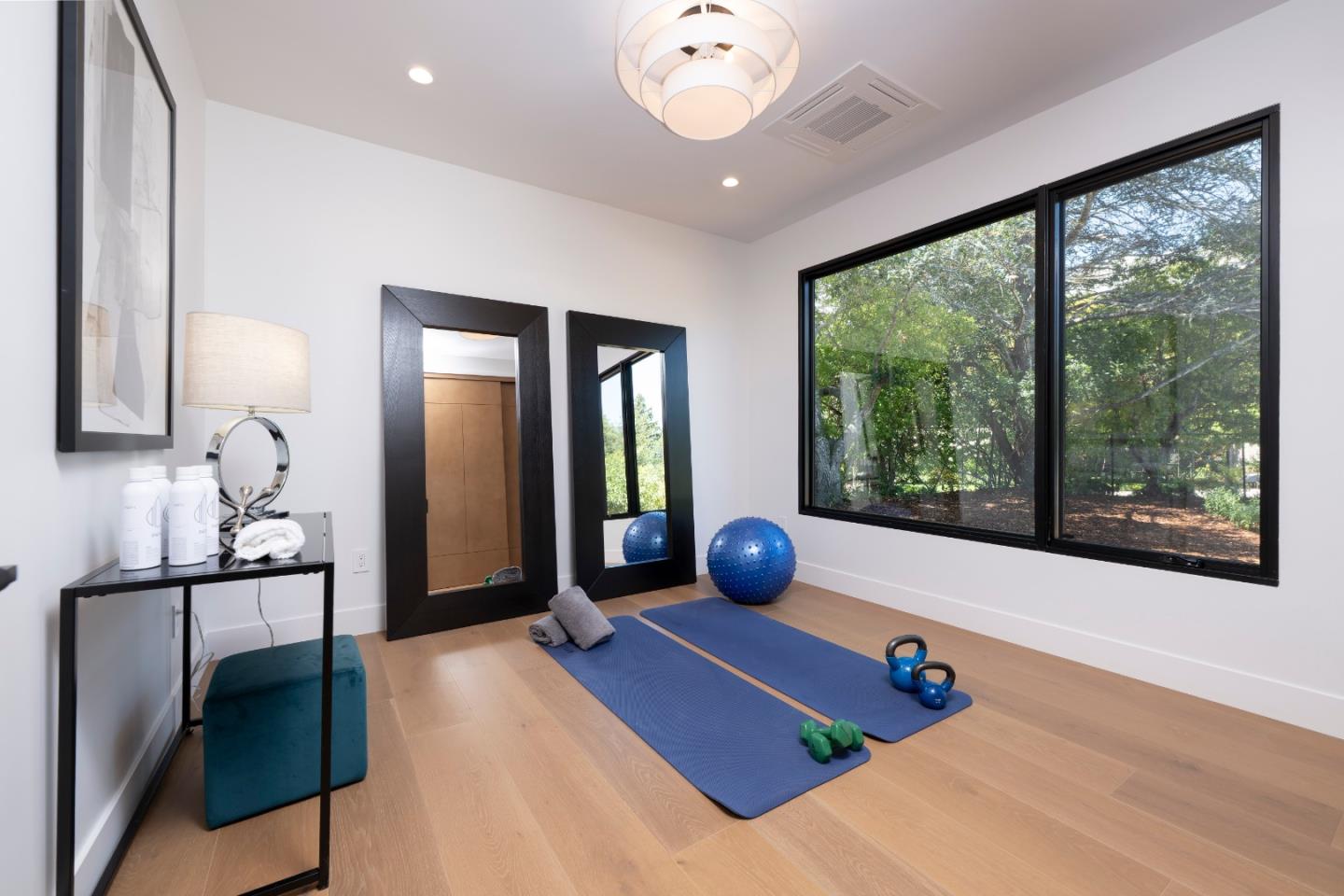 655 Hayne Road Hillsborough, CA 94010 - Photo 36 of 62 Gallery Image 36