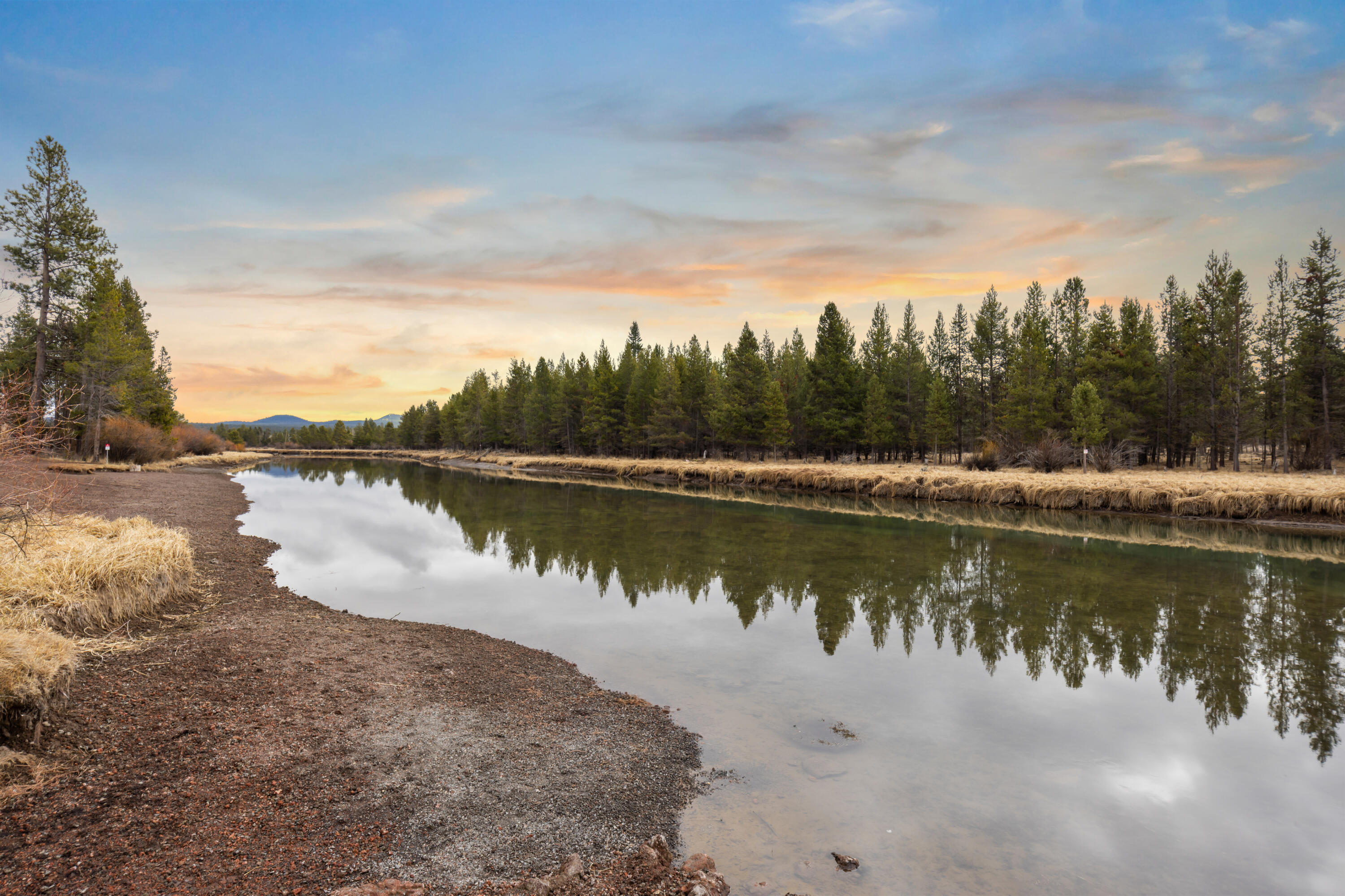 17271 Downey Road Bend, OR 97707 - Photo 23 of 34 River