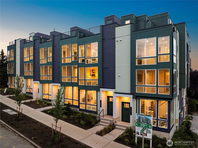 $799,950 | 1523 North 39th Street, Seattle, WA 98103
