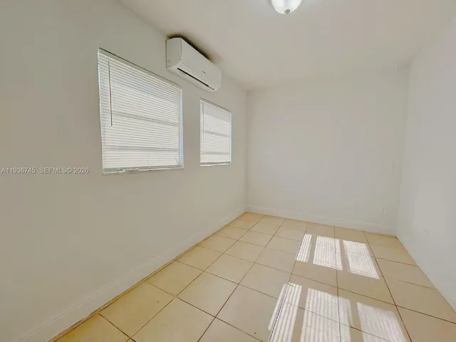 $1,450 | 121 Southwest 51st Avenue, Unit 3, Miami, FL 33134