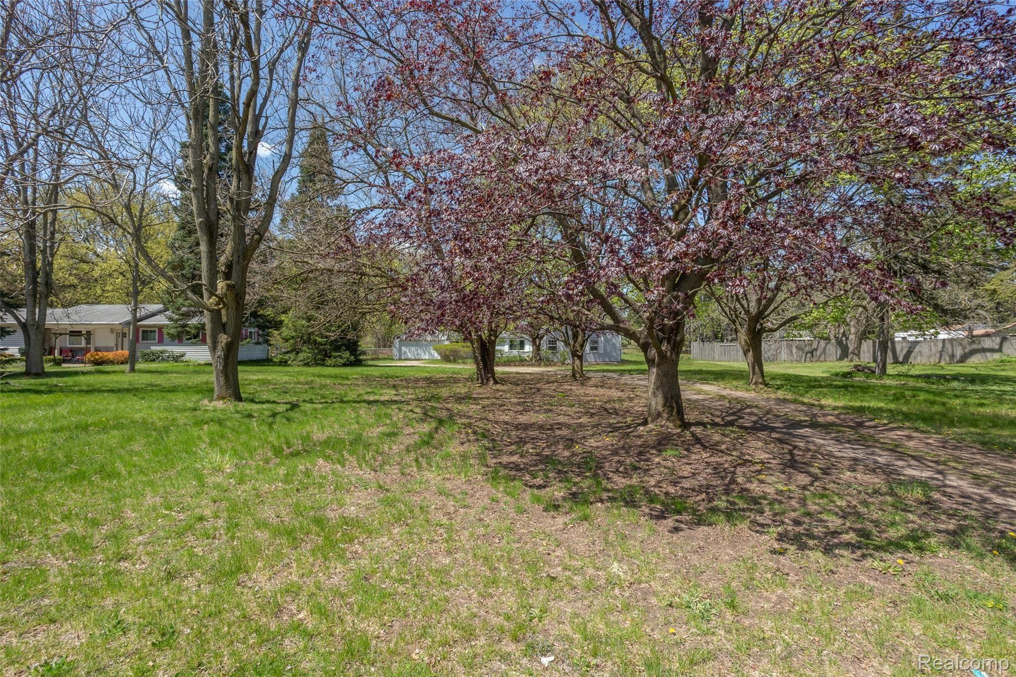 3290 John R Road Rochester, MI 48307 - Photo 5 of 47 John R_3290--Front-2.jpg