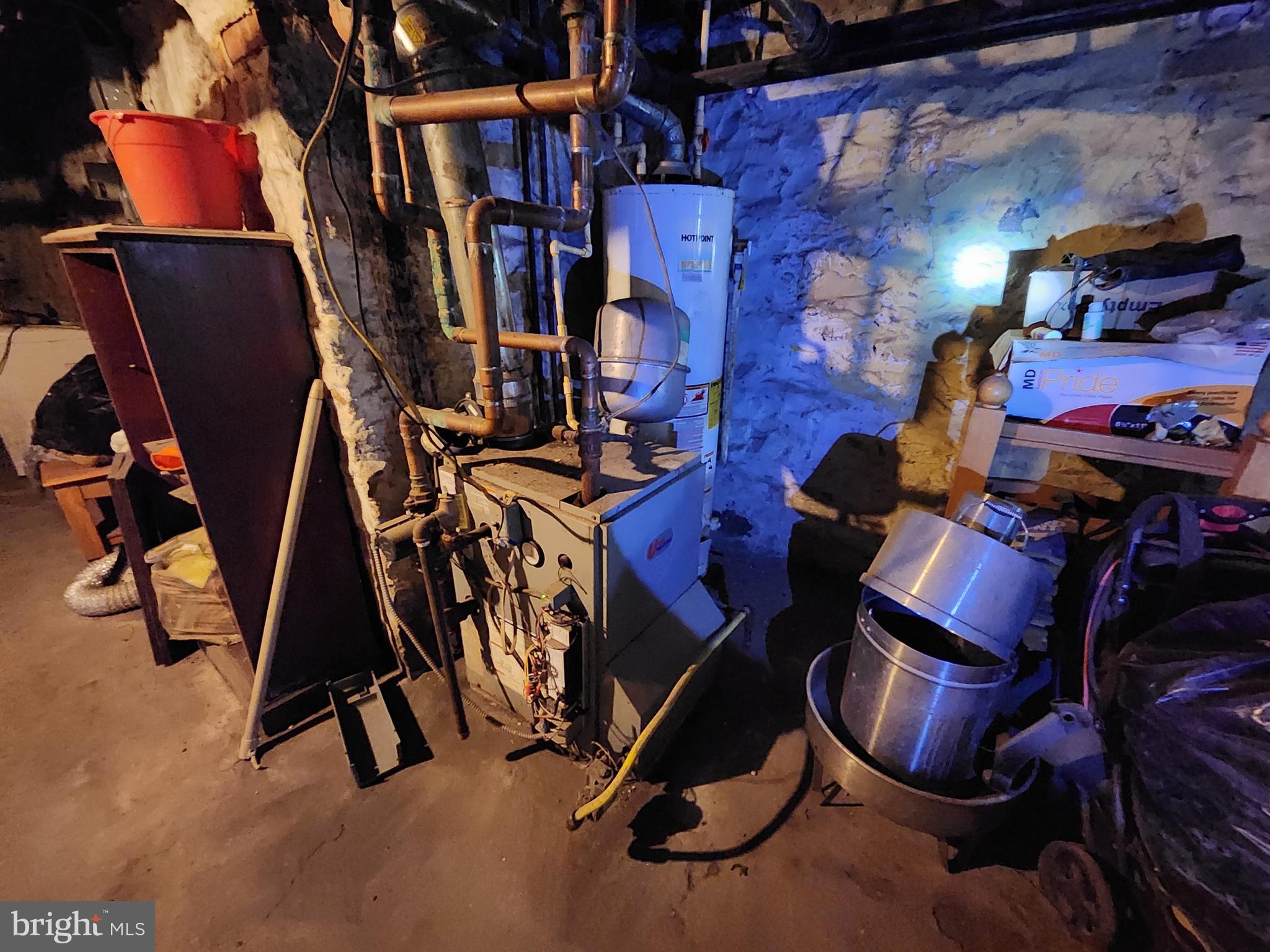 2744 Edmondson Avenue Baltimore, MD 21223 - Photo 15 of 17