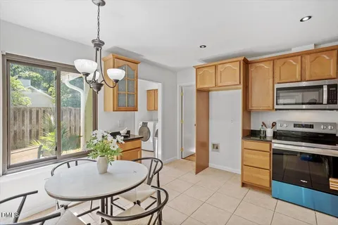 $513,000 | 120 Summerlin Drive, Chapel Hill, NC 27514
