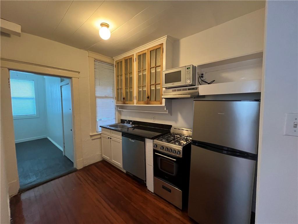 4126 Carondelet Street, Unit 3 New Orleans, LA 70115 - Photo 5 of 10