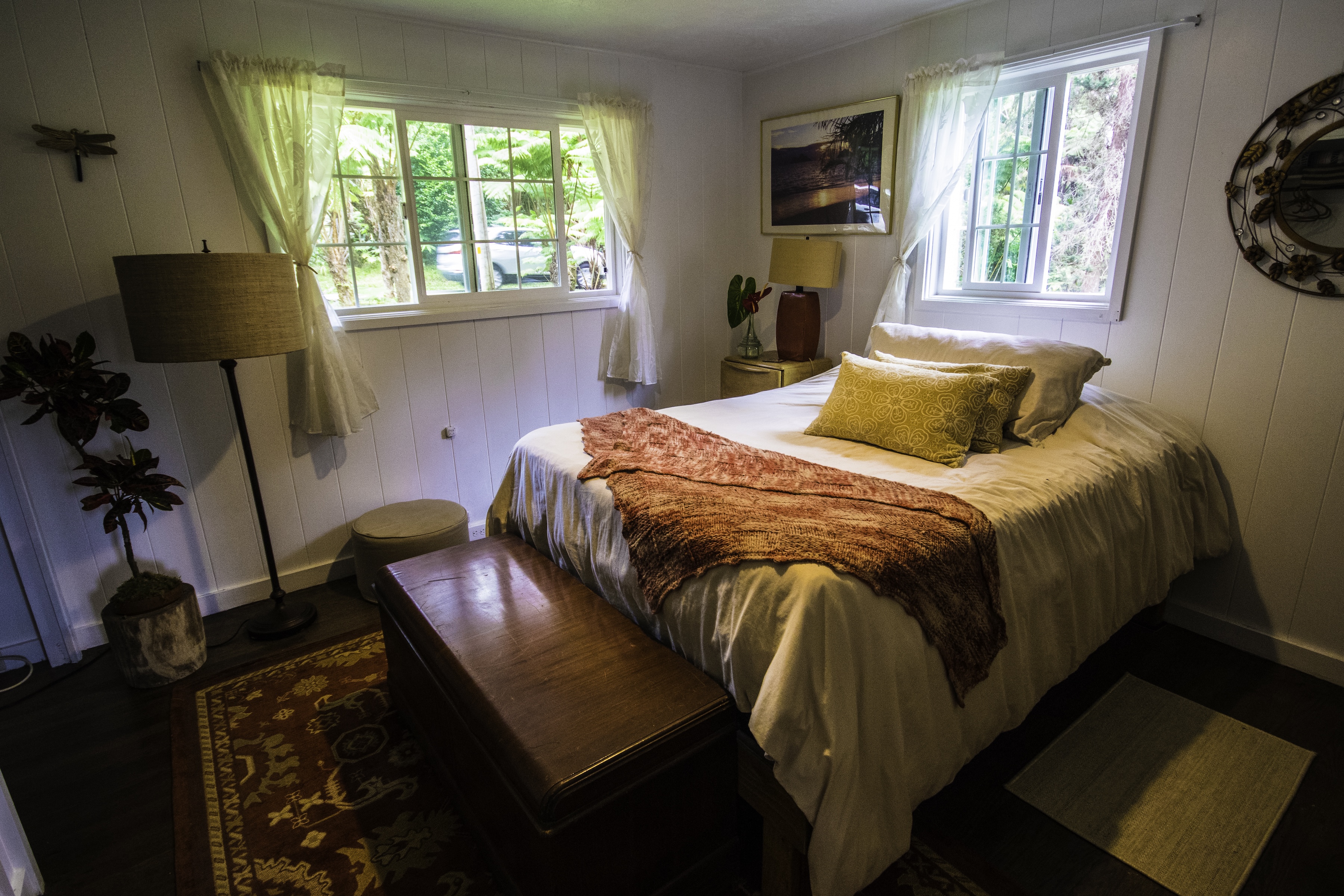 11-3972 Lanihuli Road Volcano, HI 96785 - Photo 12 of 21 a bedroom with a bed and a window