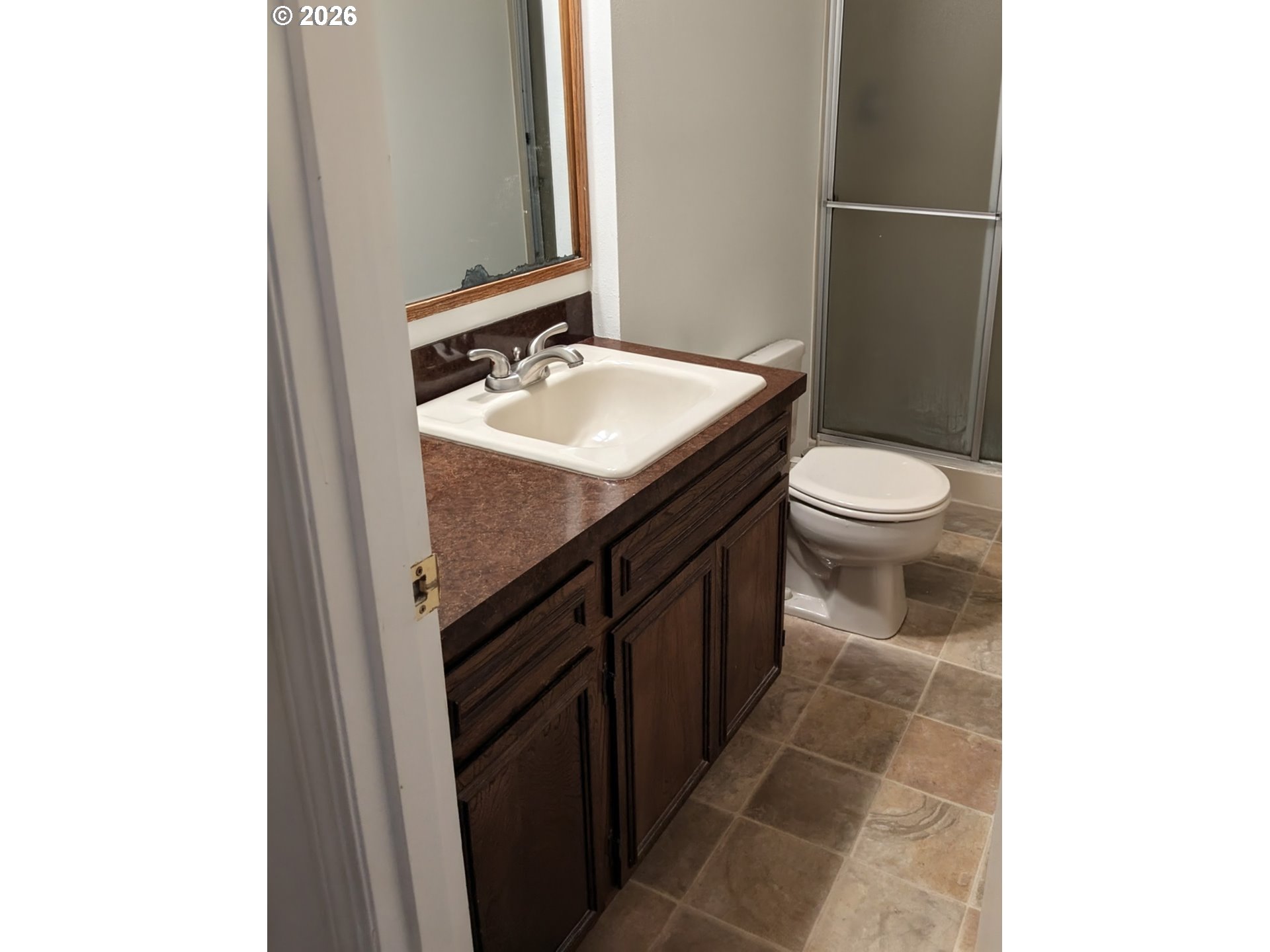 15341 South Hattan Road Oregon City, OR 97045 - Photo 33 of 41 Bathroom
