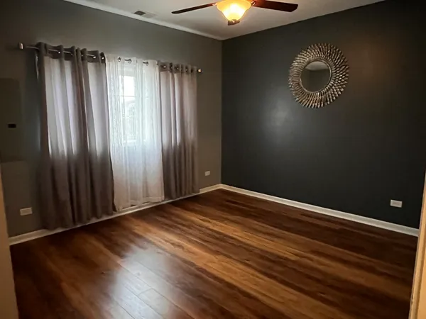 $249,900 | 402 Chestnut Lane, Beecher, IL 60401