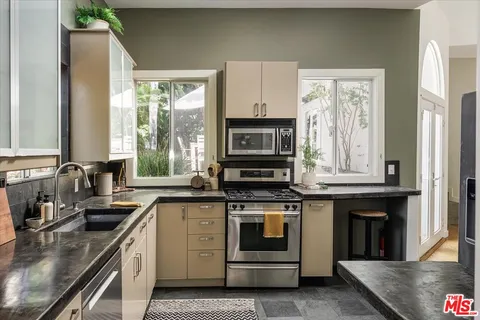 $1,499,000 | 2123 Branden Street, Los Angeles, CA 90026