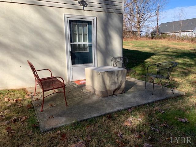 203 Kimball Road Concord, VA 24538 - Photo 23 of 27 a view of a swimming pool with a yard