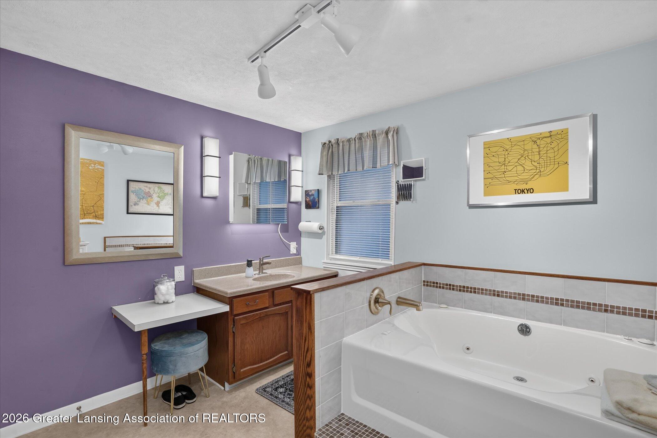 928 Robins Road Lansing, MI 48917 - Photo 21 of 51