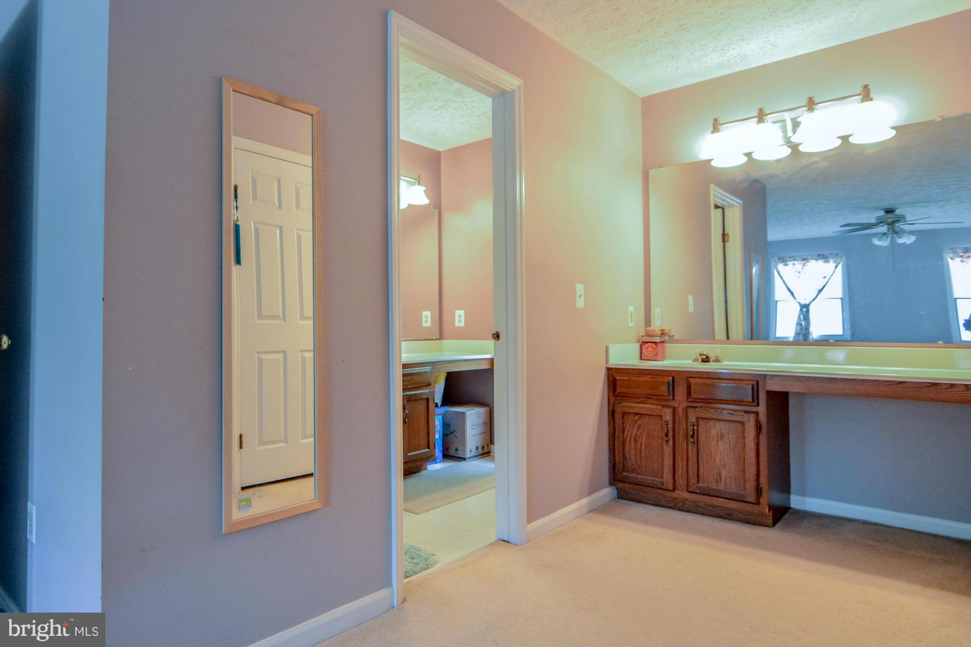 1945 East Beech Road Sterling, VA 20164 - Photo 14 of 30 Bath (Master)