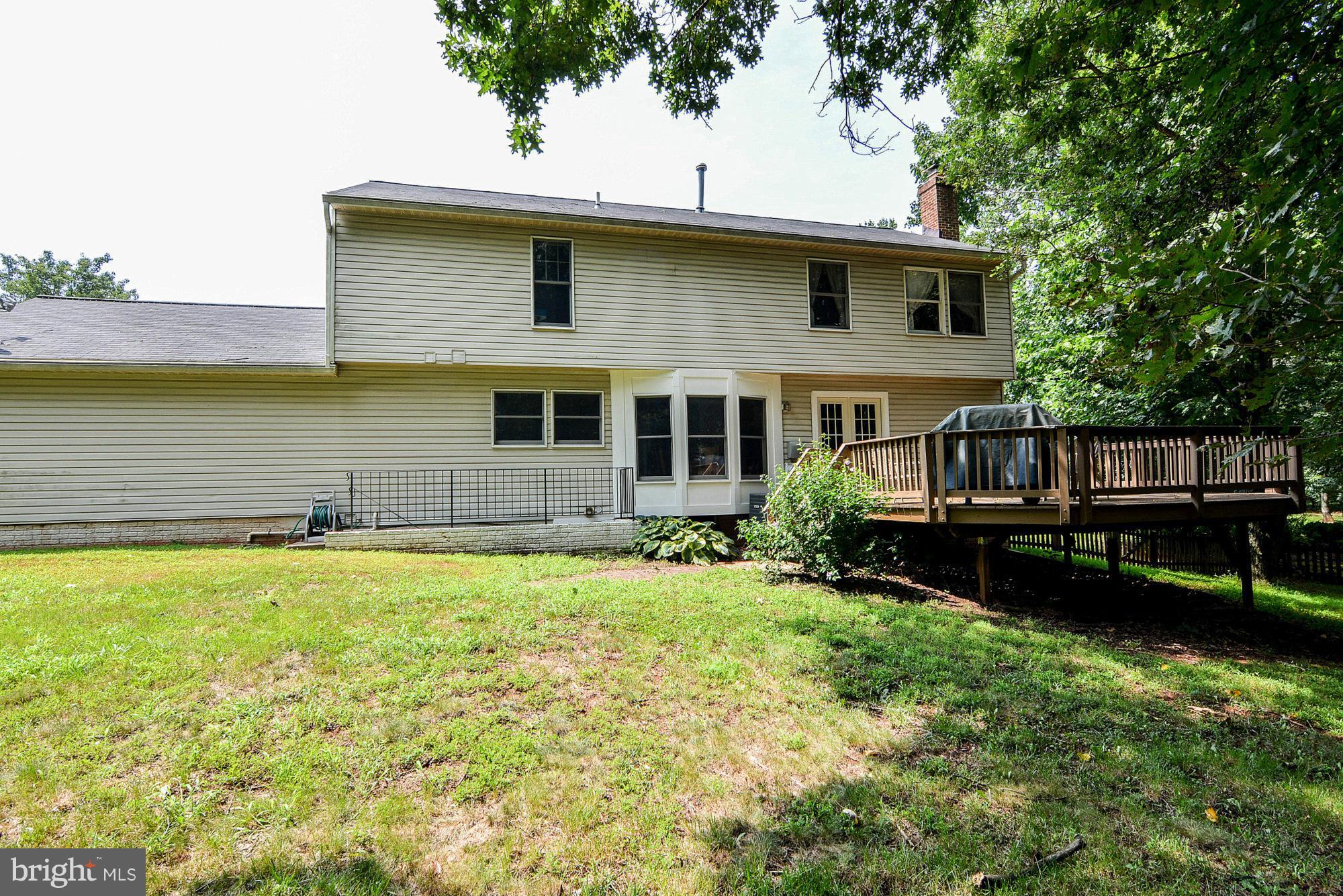 1945 East Beech Road Sterling, VA 20164 - Photo 29 of 30 Exterior (Rear)