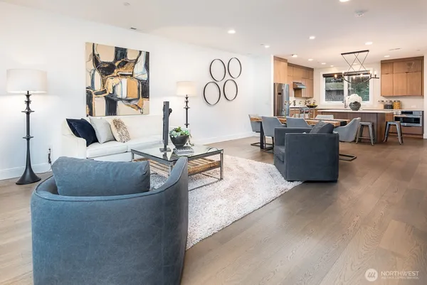 $8,900 | 125 100th Avenue Northeast, Unit 155, Bellevue, WA 98004