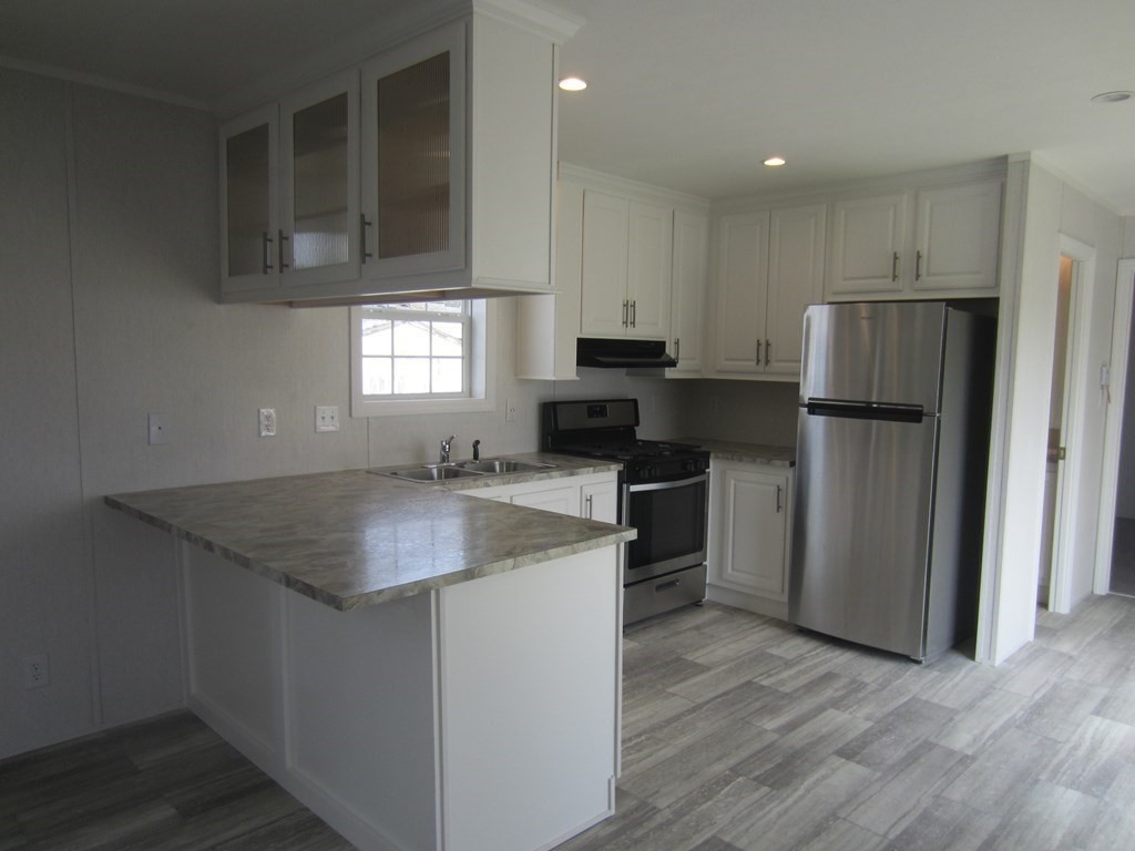 32 Buchanan Road West Roxbury, MA 02132 - Photo 3 of 14 Gallery Image 3