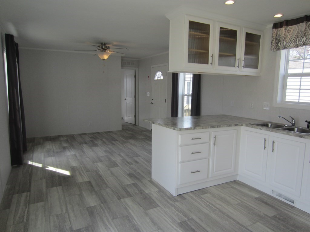 32 Buchanan Road West Roxbury, MA 02132 - Photo 4 of 14 Gallery Image 4
