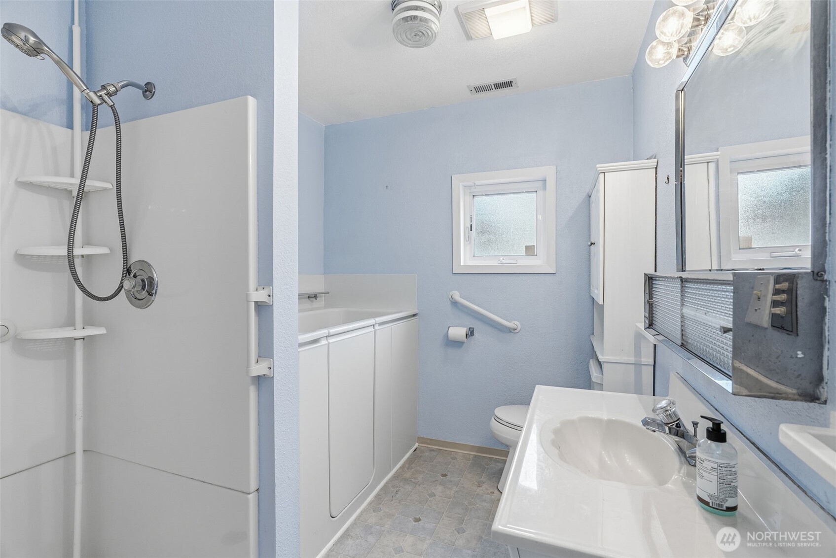319 North 3rd Street Kalama, WA 98625 - Photo 19 of 39