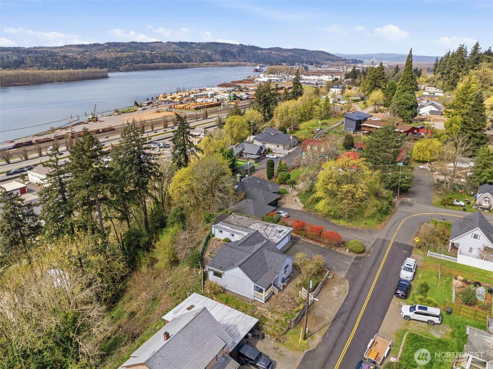 319 North 3rd Street Kalama, WA 98625 - Photo 32 of 39