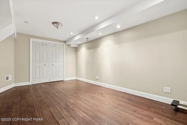 $343,900 | 106 Ashley Court, Bushkill, PA 18324