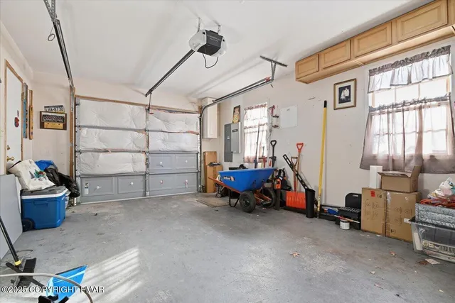 $343,900 | 106 Ashley Court, Bushkill, PA 18324