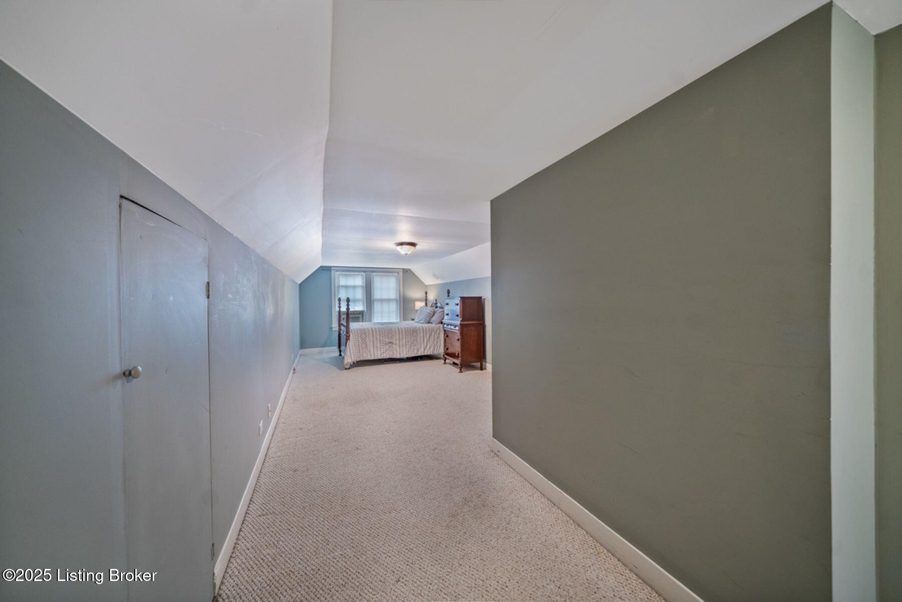 2929 Curran Road Louisville, KY 40205 - Photo 23 of 38 photo_online_022