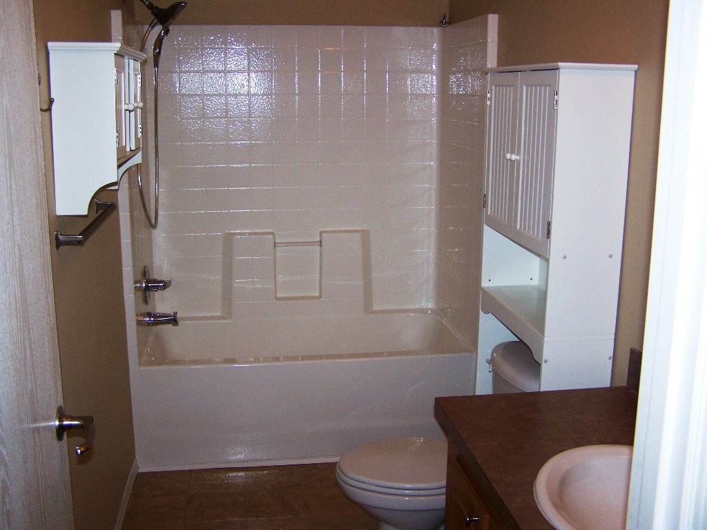 509 South Howe Road, Unit 2 Spokane, WA 99212 - Photo 9 of 12