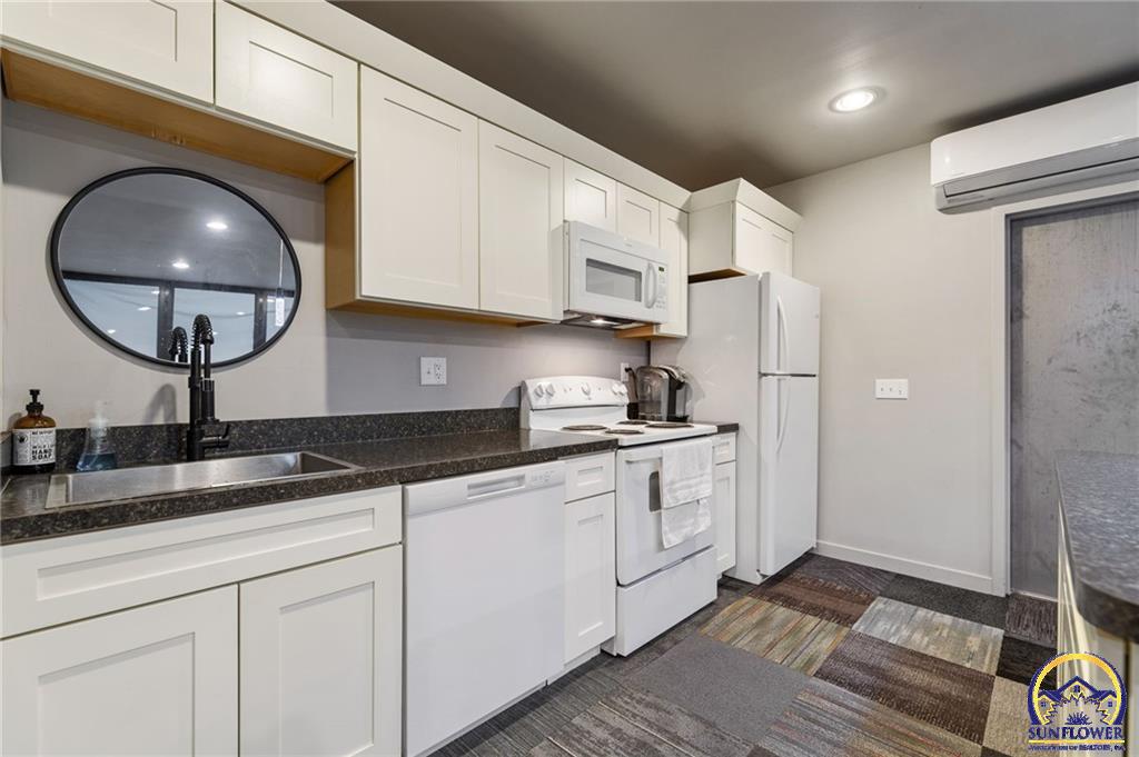 3627 Rd D Allen, KS 66833 - Photo 21 of 55