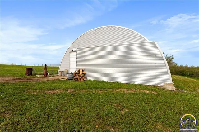 $699,900 | 3627 Rd D, Allen, KS 66833