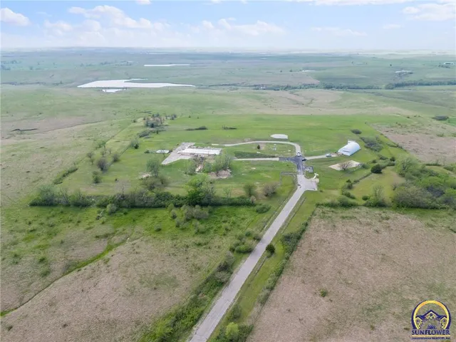 $699,900 | 3627 Rd D, Allen, KS 66833