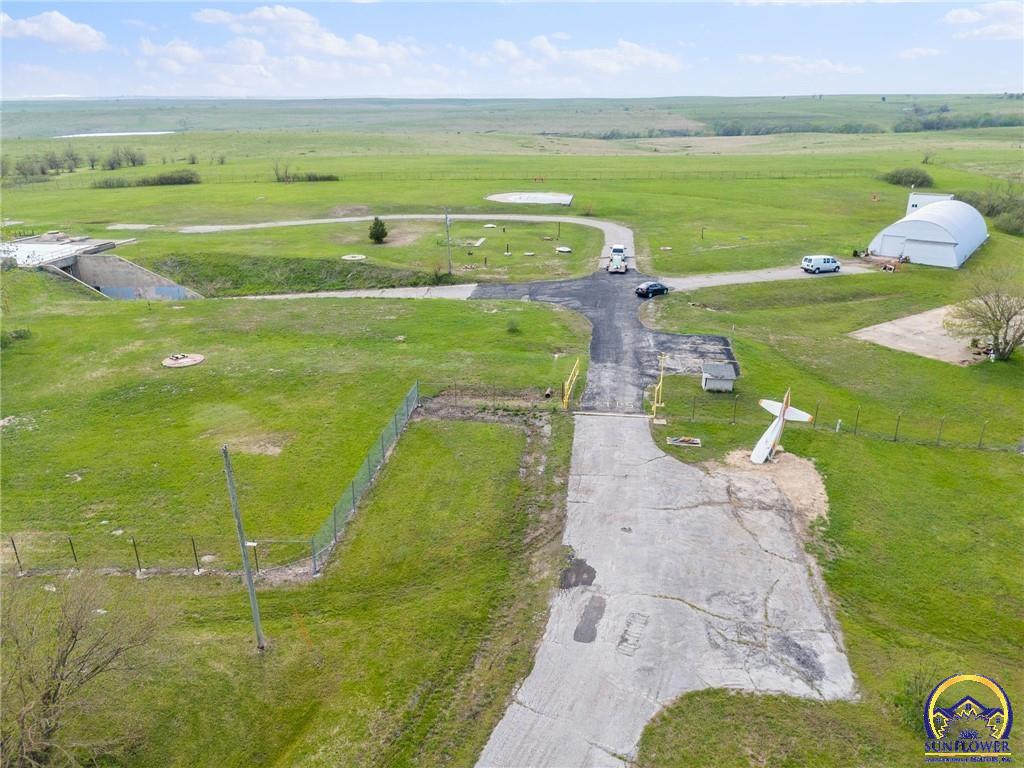 3627 Rd D Allen, KS 66833 - Photo 44 of 55